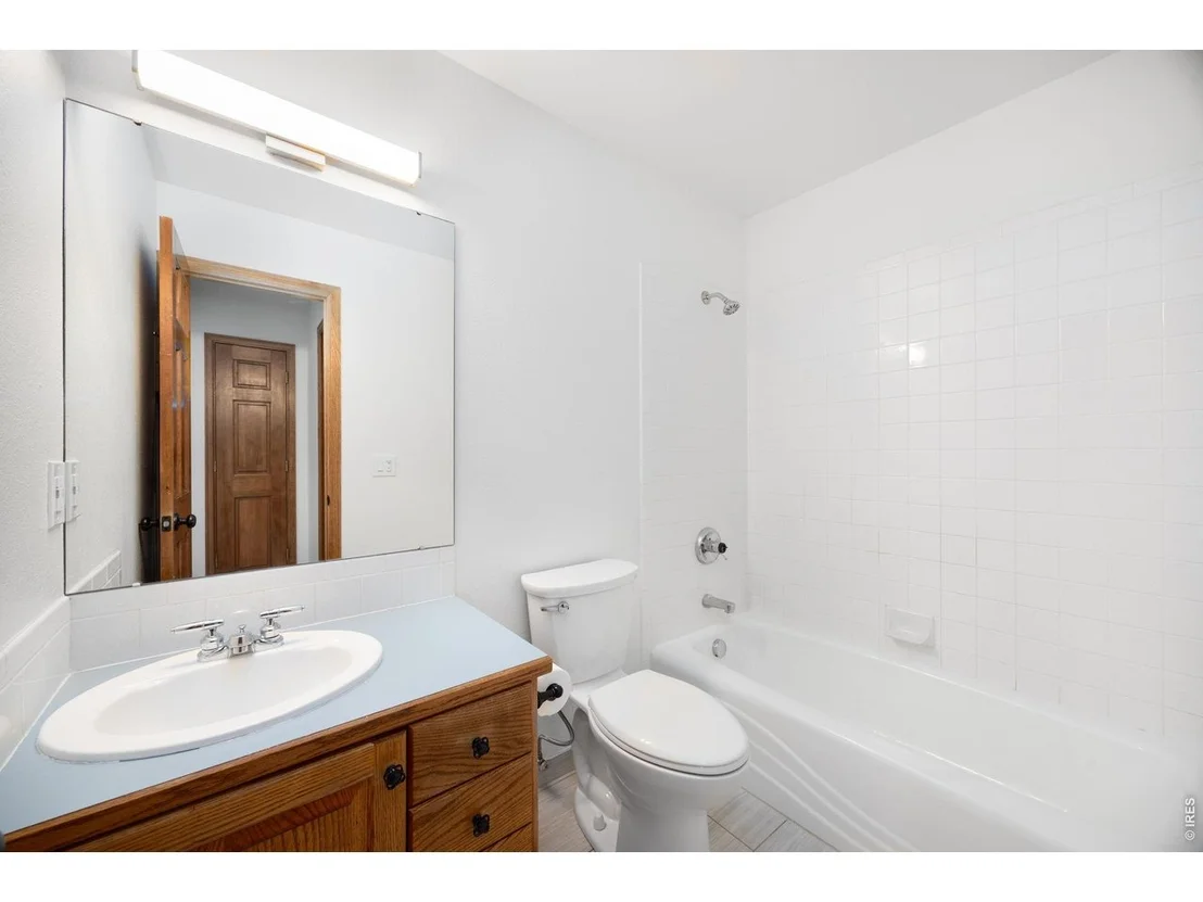Photo of 2512 Fox Run Ct