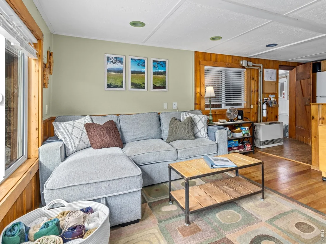 Photo of 2242 Eagle Cliff Rd