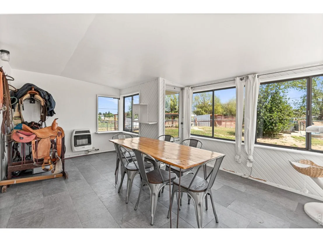 Photo of 2012 Charro Ave