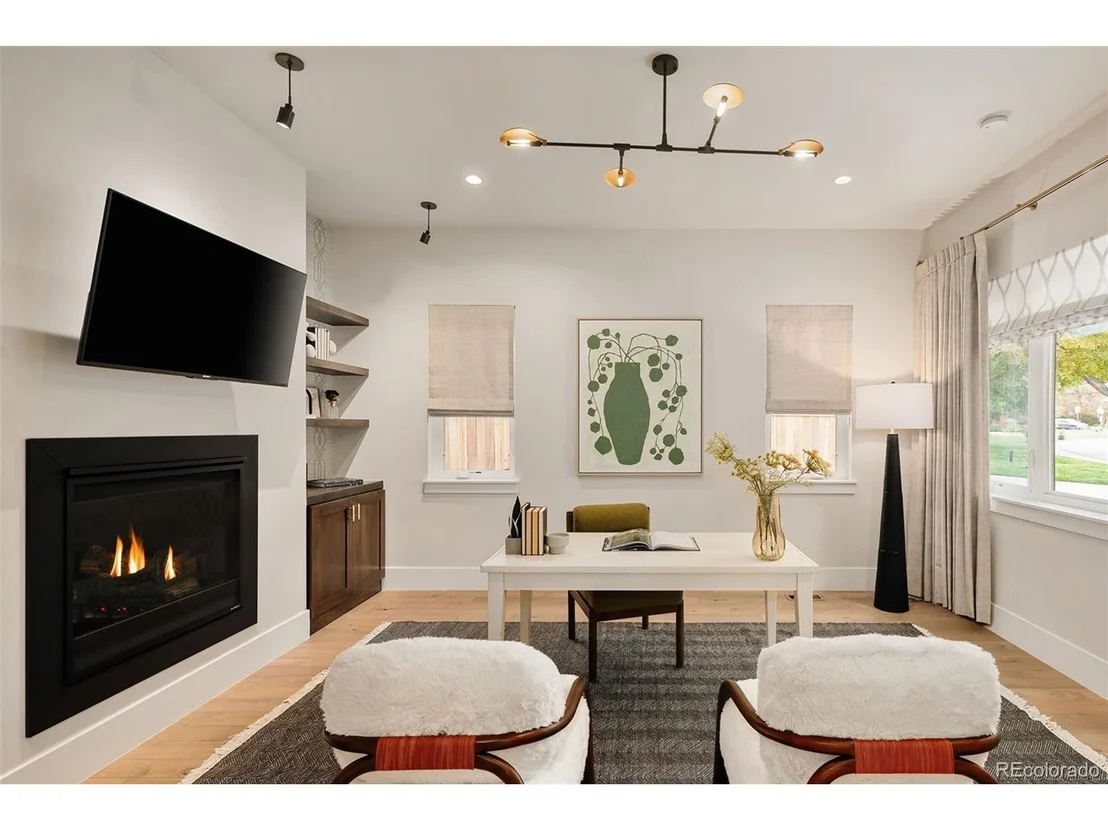 Photo of 20 Ivanhoe St