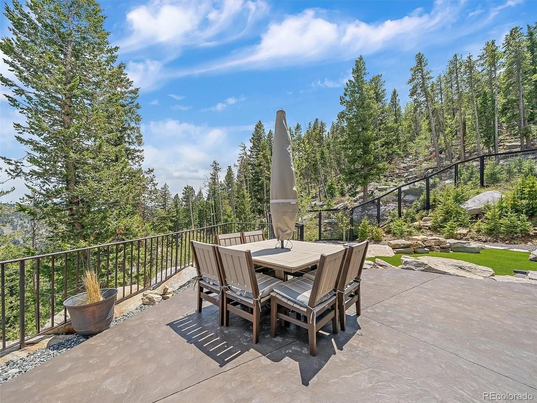 Photo of 221 Halter Way