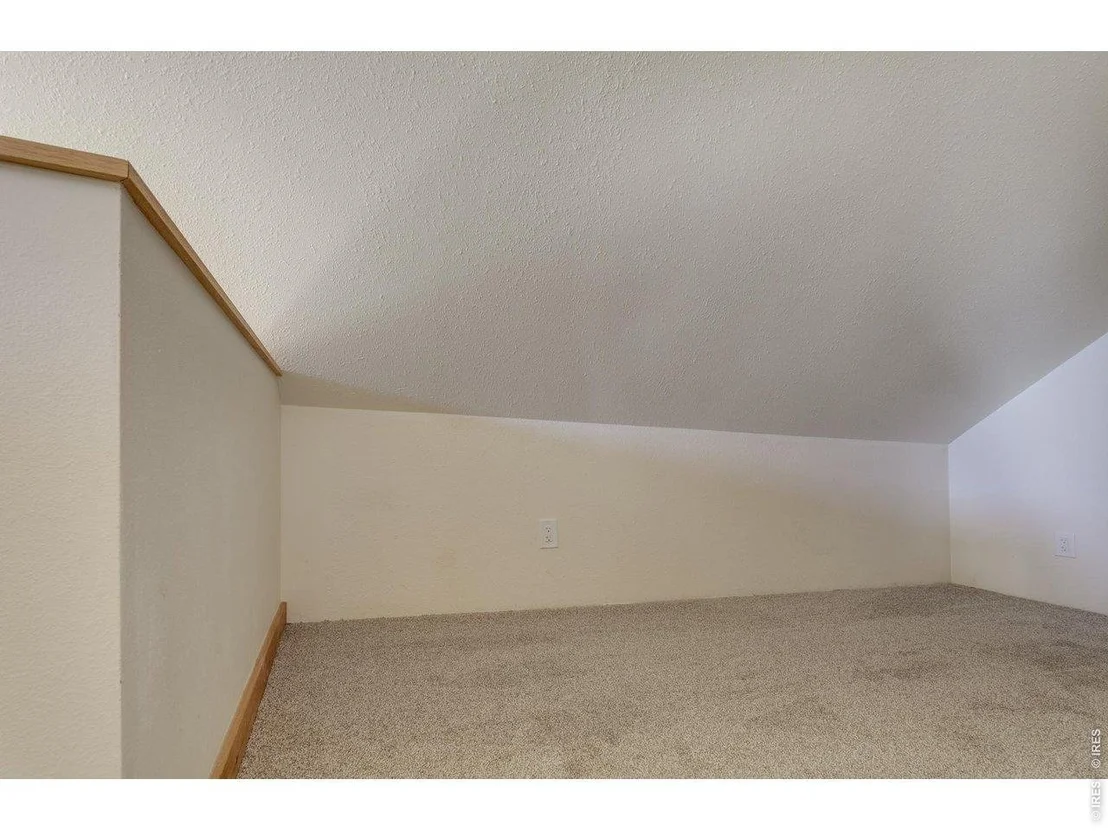 Photo of 1893 Colard Ln