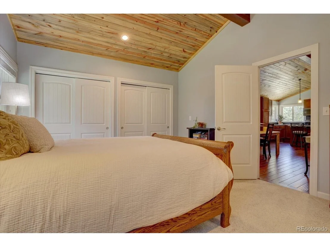Photo of 29577 Larkspur