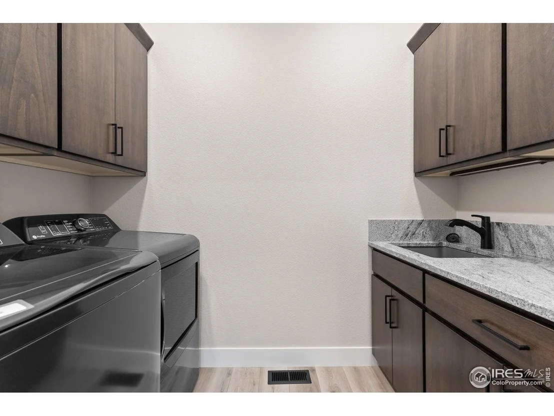 Photo of 1291 Swan Peter Dr