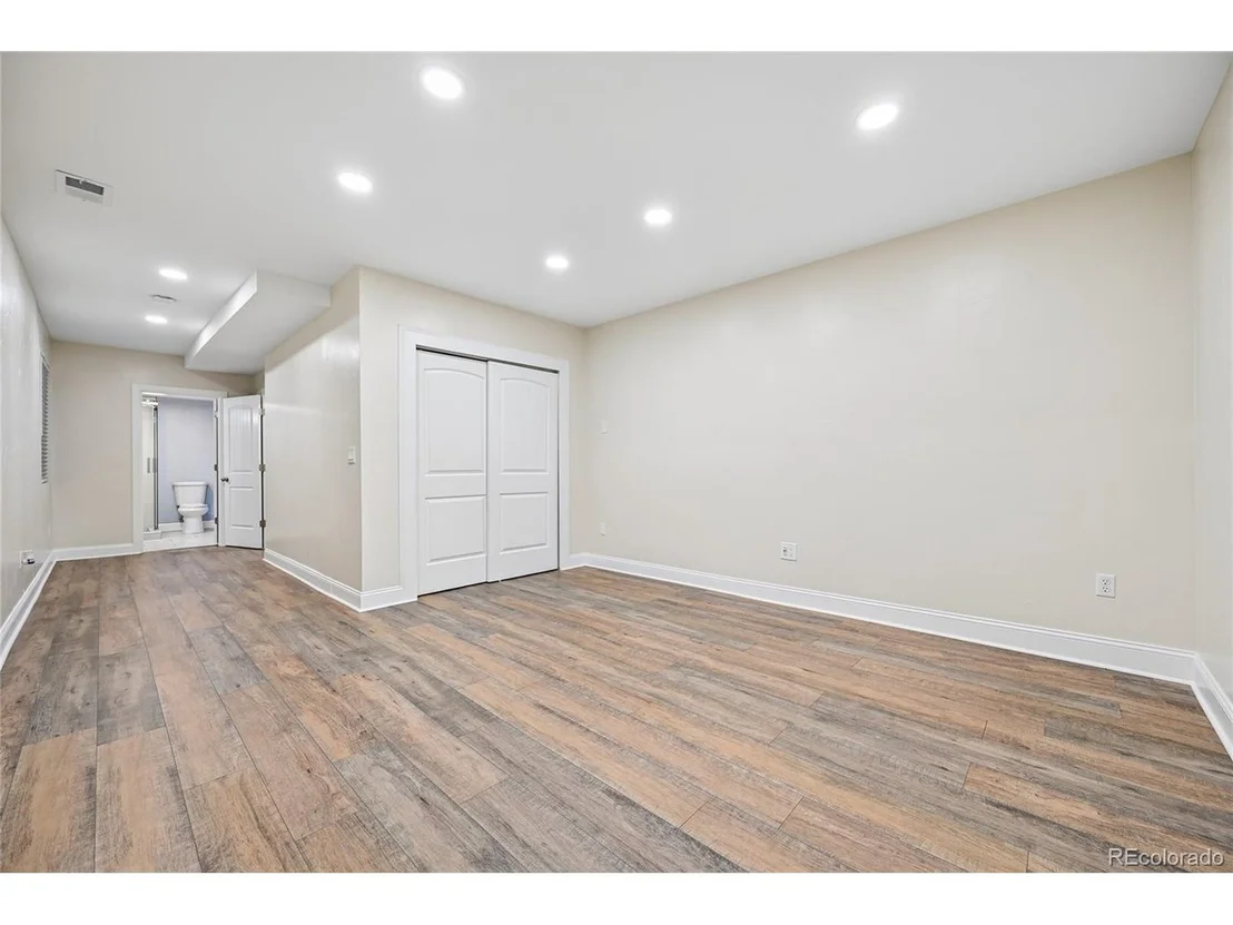 Photo of 4150 Aztec Rd