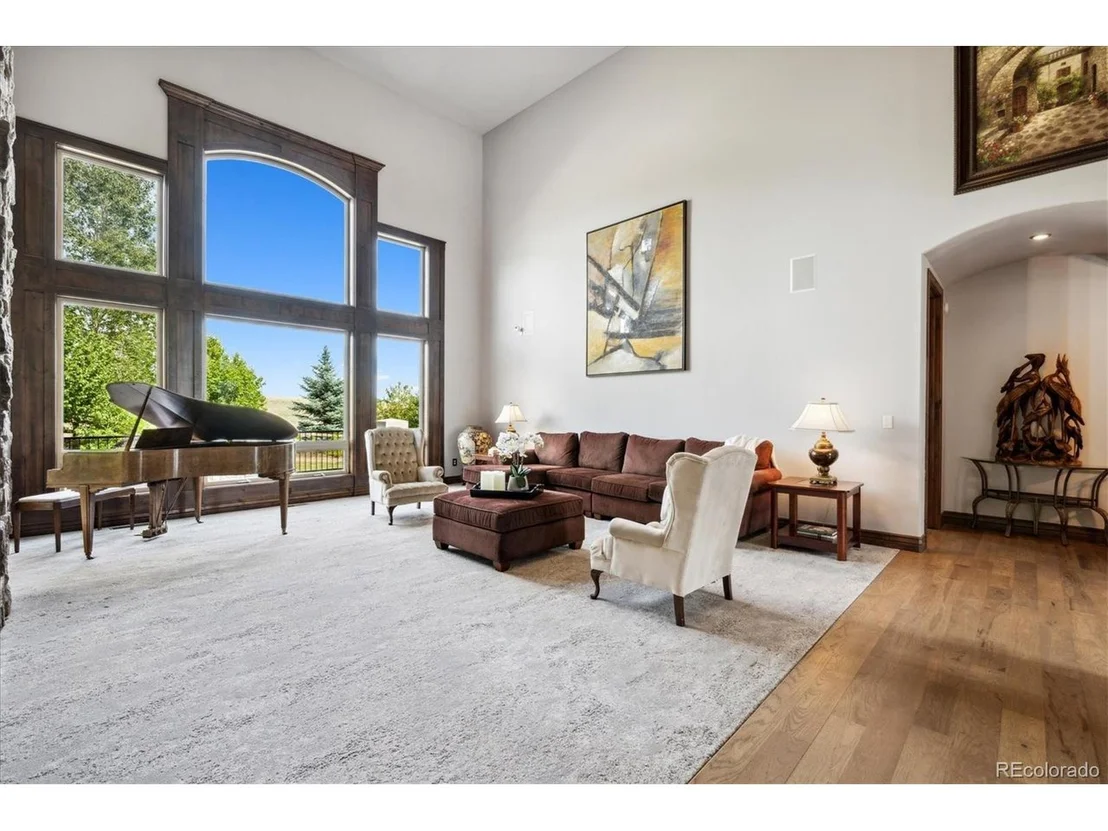 Photo of 4923 Raintree Cir
