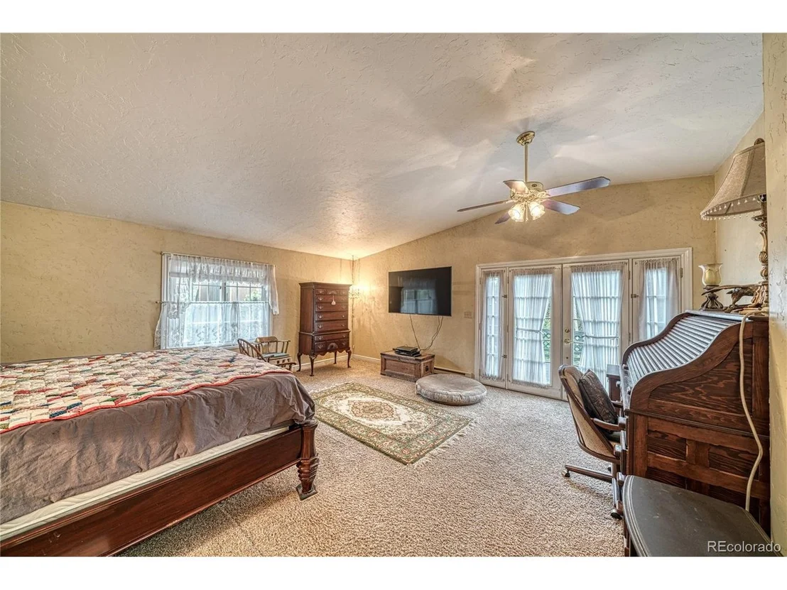 Photo of 2128 N Lodgepole Cir