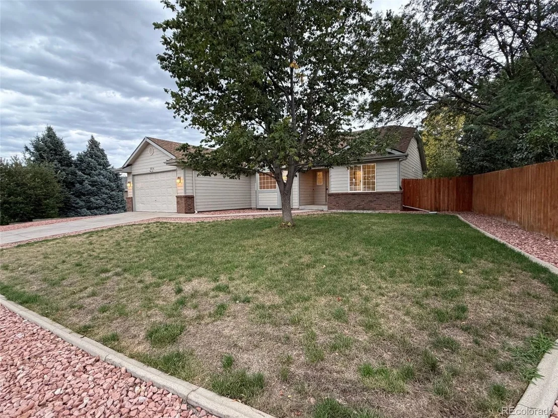 Photo of 1814 Chesapeake Cir