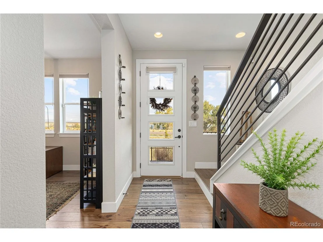 Photo of 2633 Channel Dr