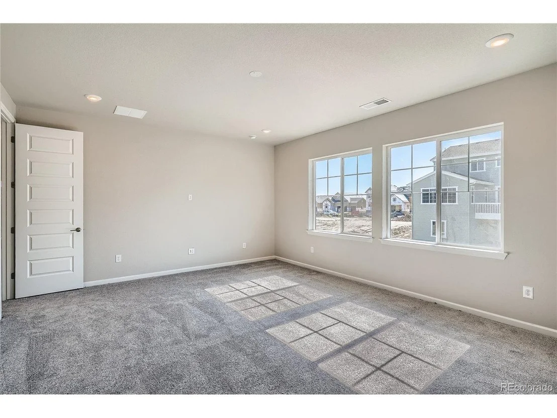 Photo of 2573 Wesley Ln