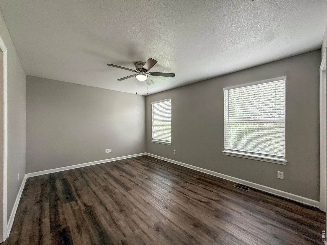 Photo of 918 Cliffrose Way