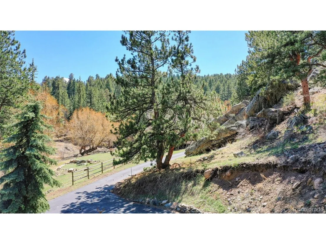 Photo of 32081 Eagle Brook Dr
