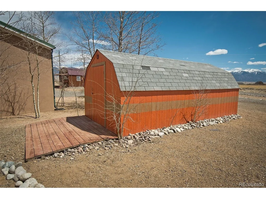 Photo of 27378 Red Cloud Ave