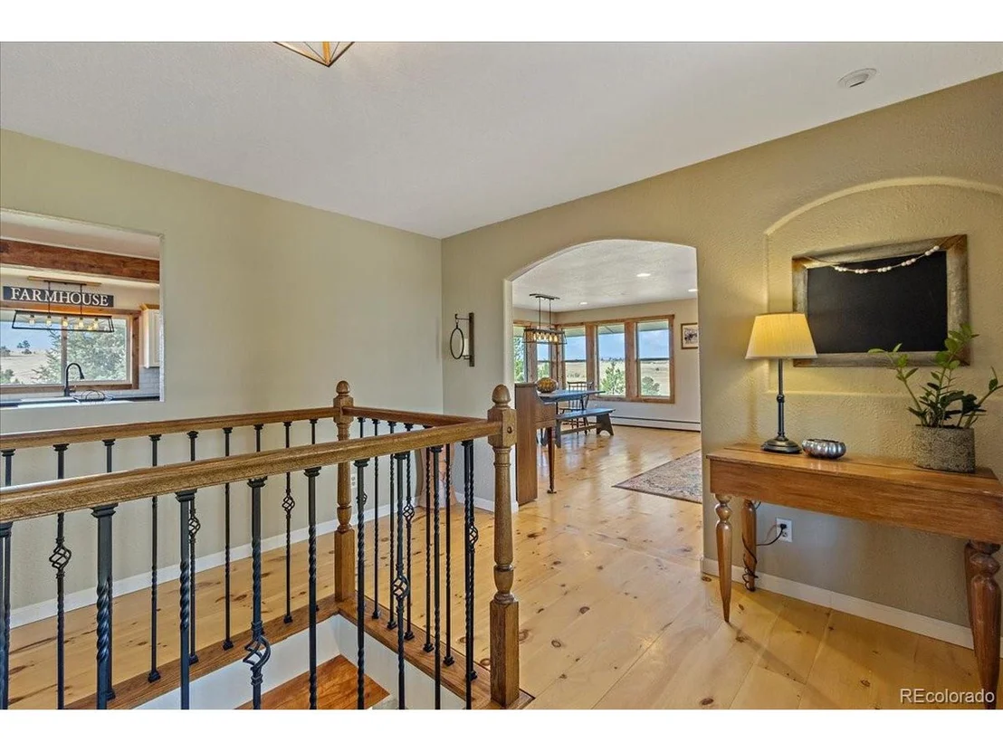 Photo of 32131 Private Road 7