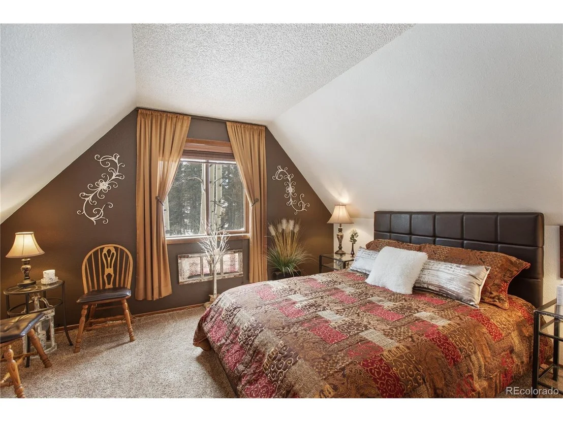 Photo of 130 Minstrel Dr