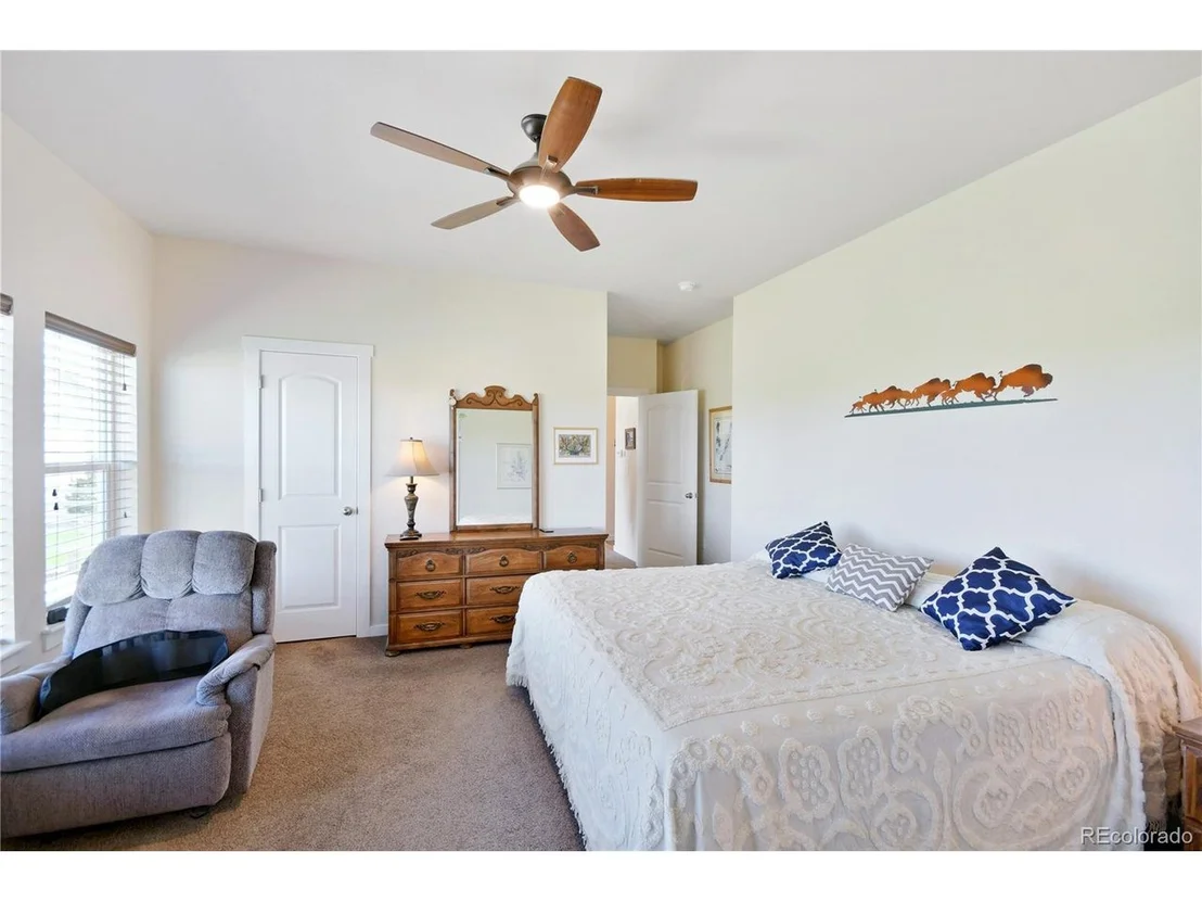 Photo of 560 Remington Dr