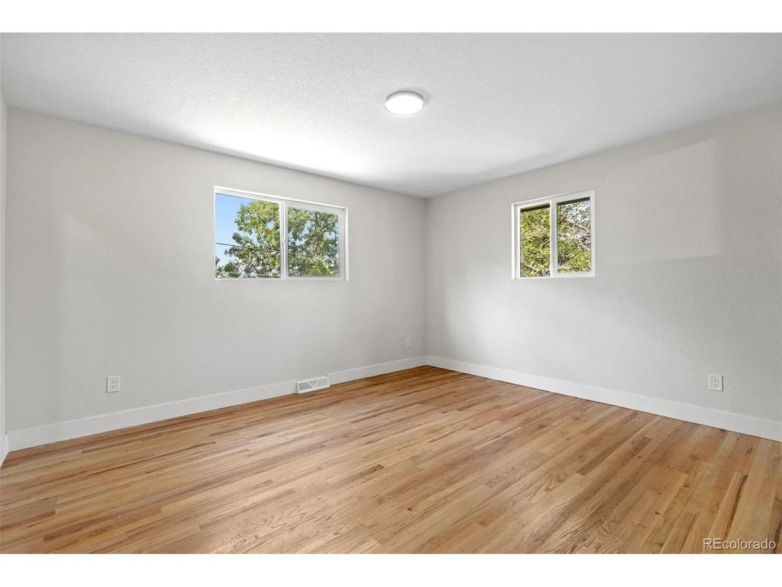 Photo of 361 Ursula St