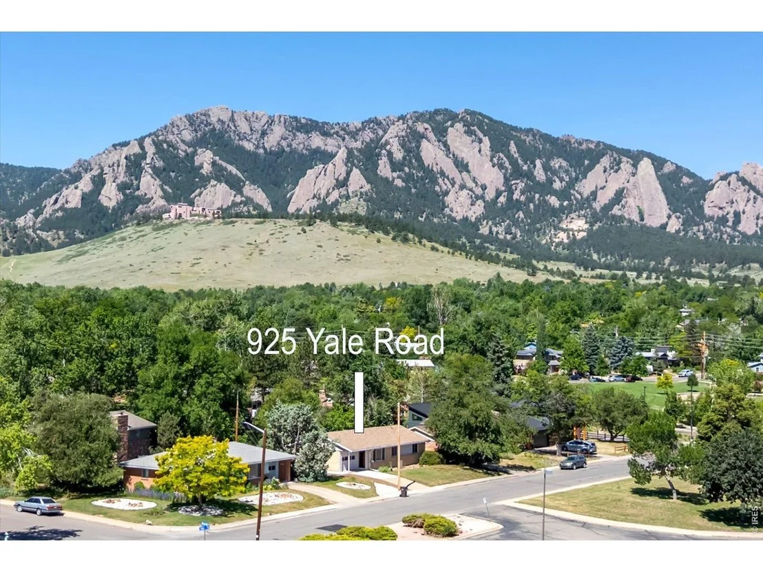 Photo of 925 Yale Rd