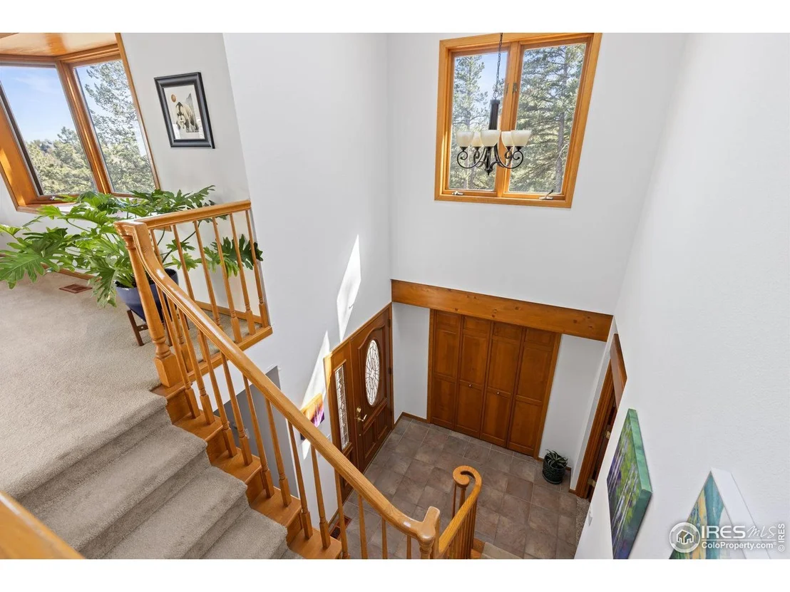 Photo of 82 Grove Ct
