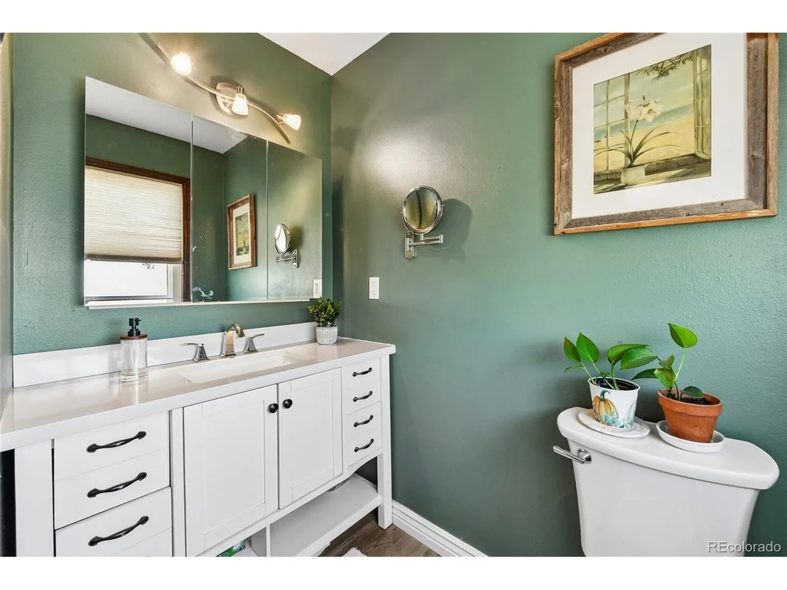 Photo of 17781 Sunset Ln
