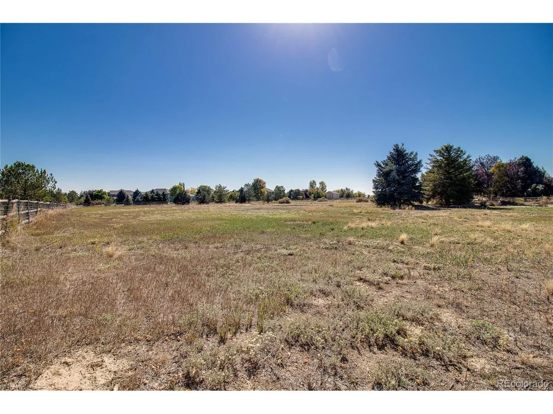 Photo of 4628 Meadowlark Dr