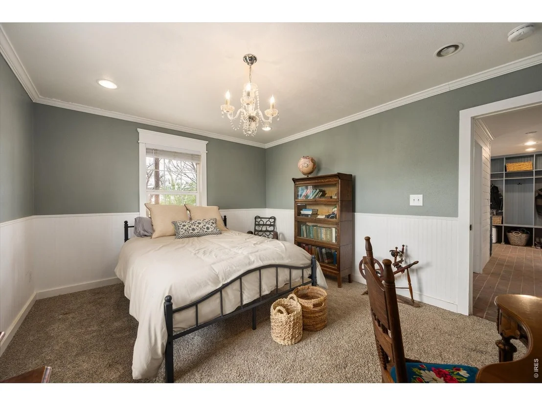 Photo of 37648 County Road 49