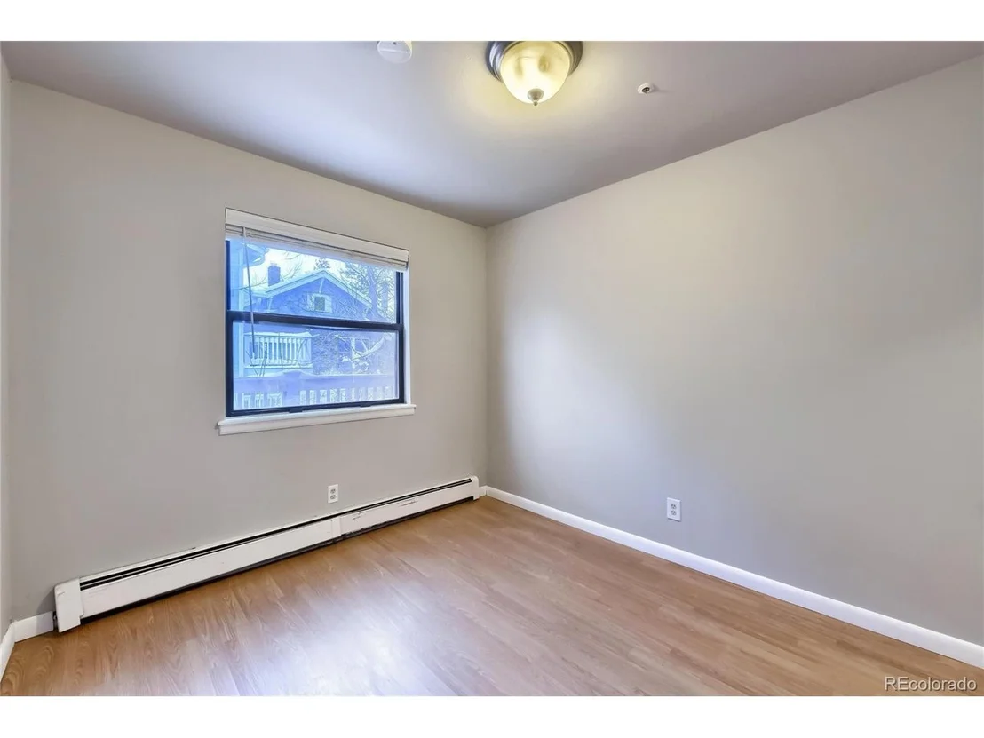 Photo of Unit 35 at 3025 Broadway St