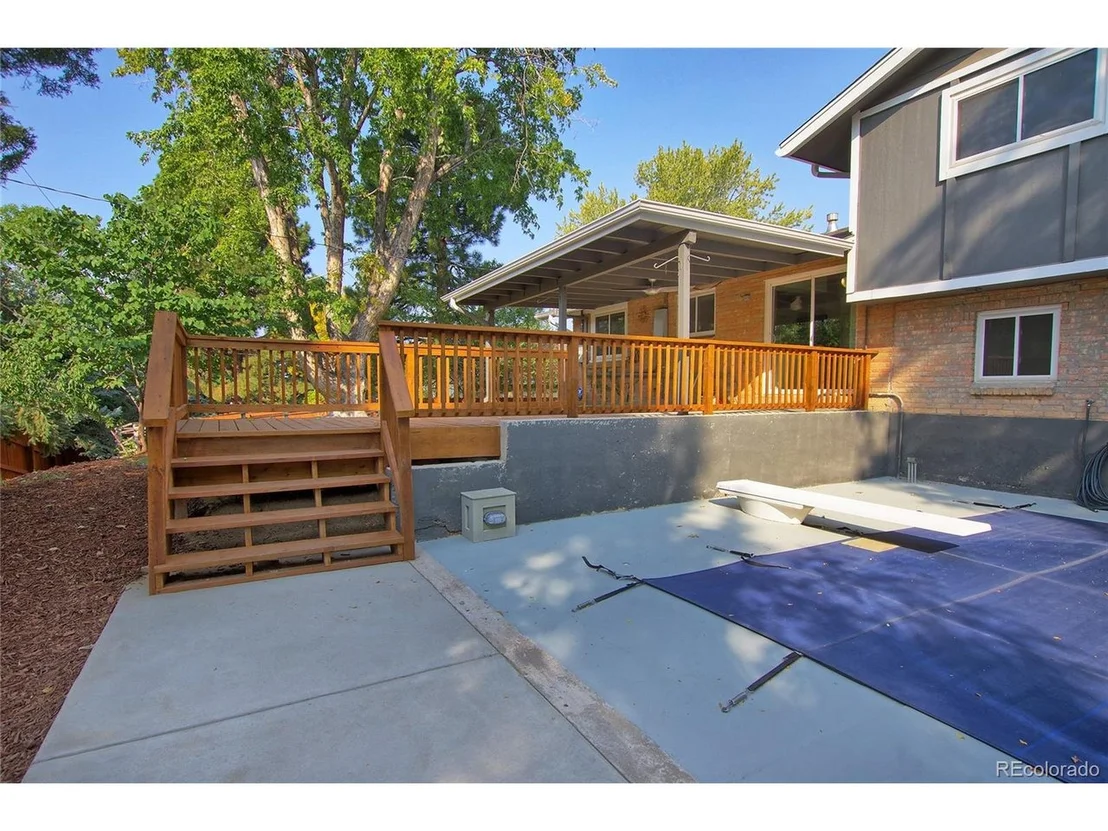 Photo of 1394 E Easter Cir