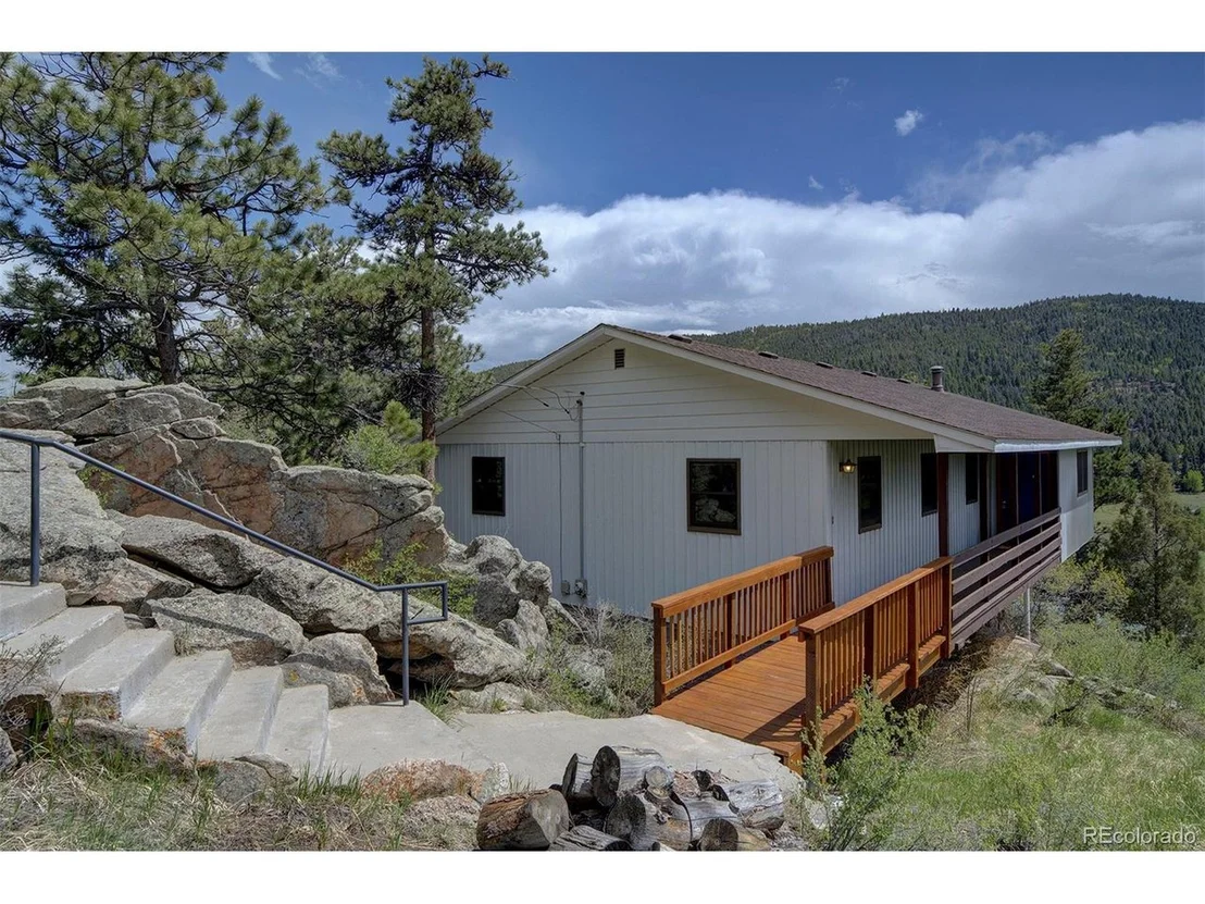 Photo of 25382 Mosier Cir