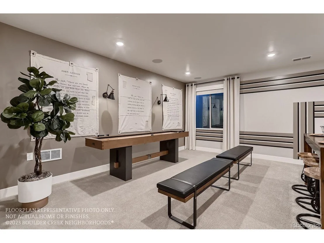 Photo of 727 Quarry Ct