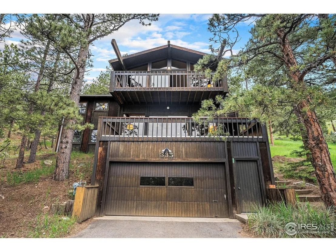 Photo of 335 Wild Horse Cir