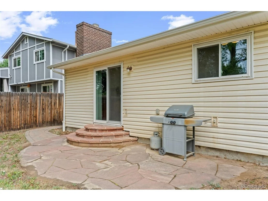 Photo of 9424 W 75th Way