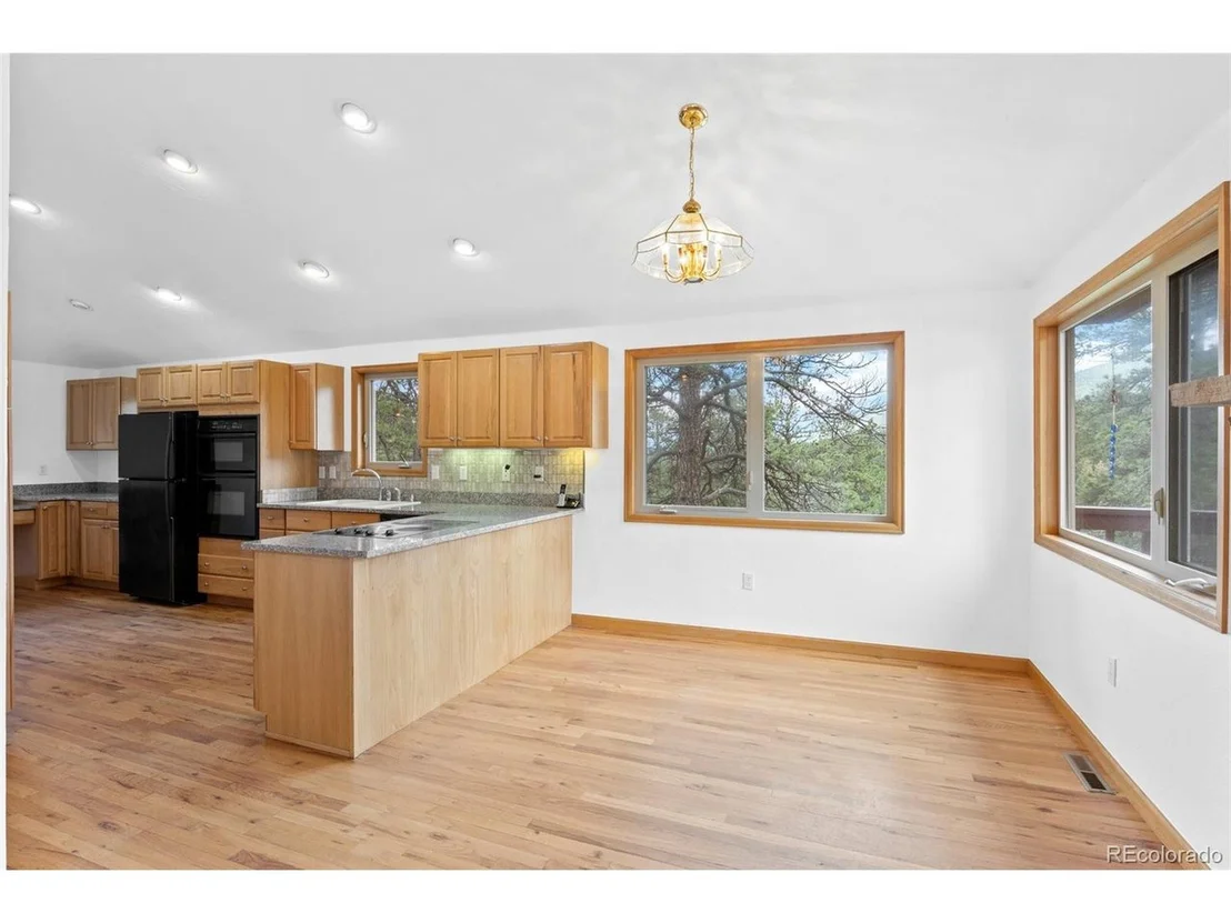 Photo of 1661 Old Stagecoach Rd
