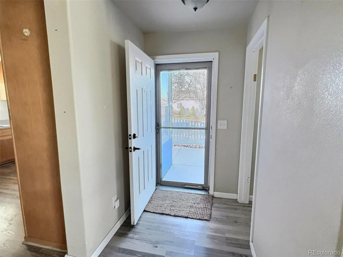Photo of 7982 Larkspur Cir