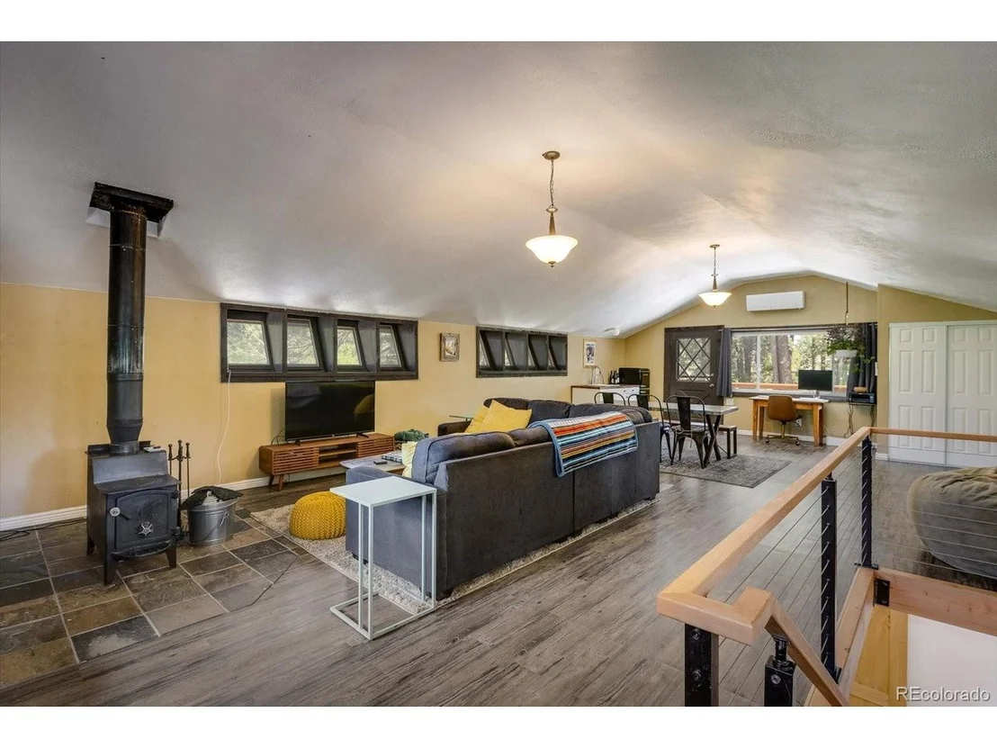 Photo of 463 Pine Glade Rd