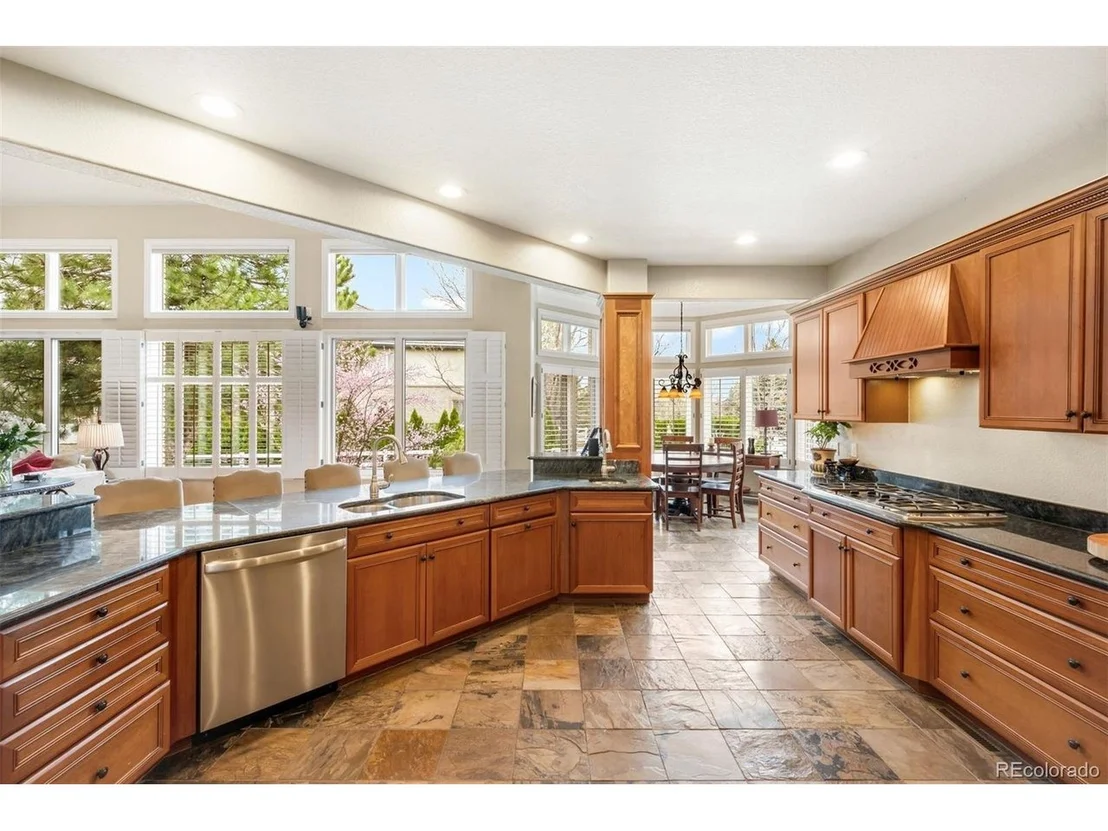 Photo of 14118 Lexington Cir