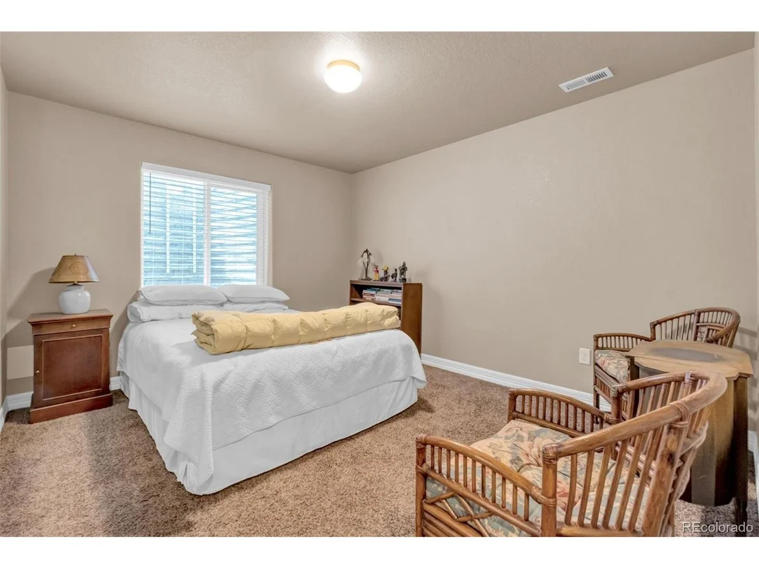 Photo of 5175 Clarence Dr
