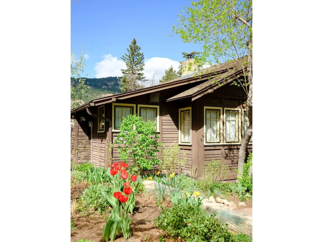 Photo of 114 Chautauqua Park