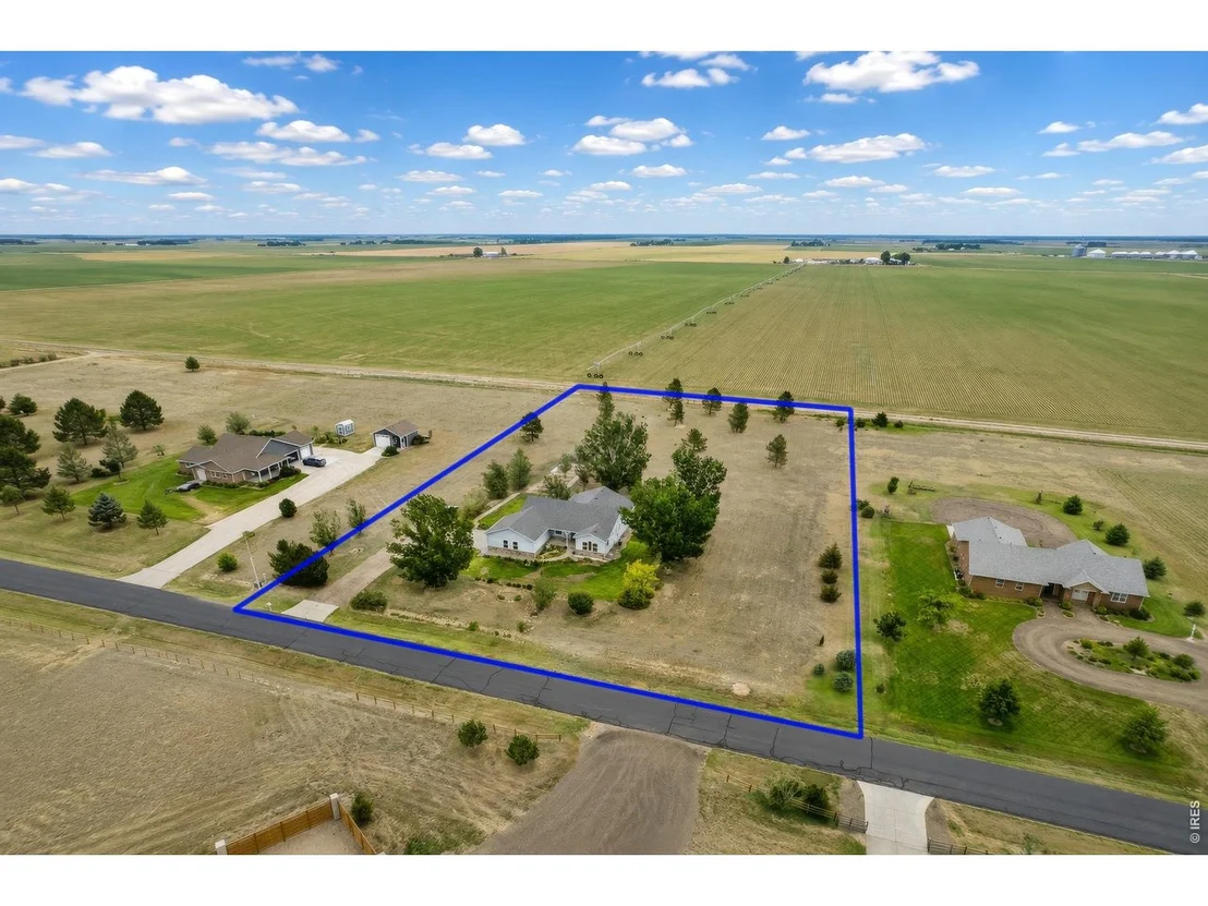 Photo of 12 Trailside Dr