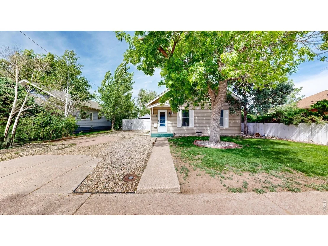 Photo of 521 1st Ave