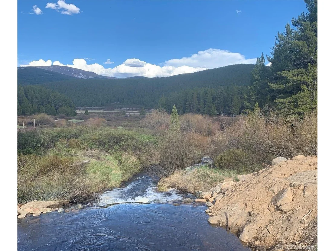 Photo of 168 Meadows Dr