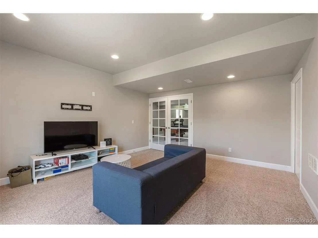 Photo of 1674 Ghost Dance Cir
