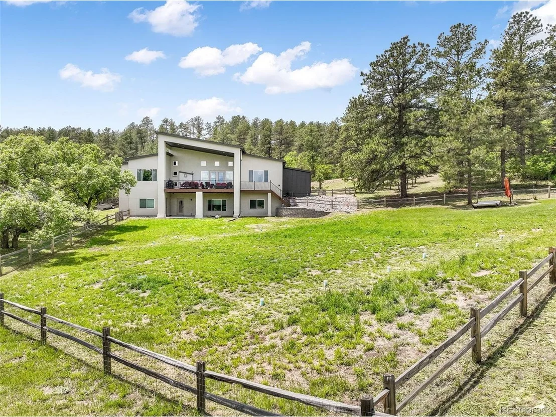 Photo of 3630 Mesa Verde Rd