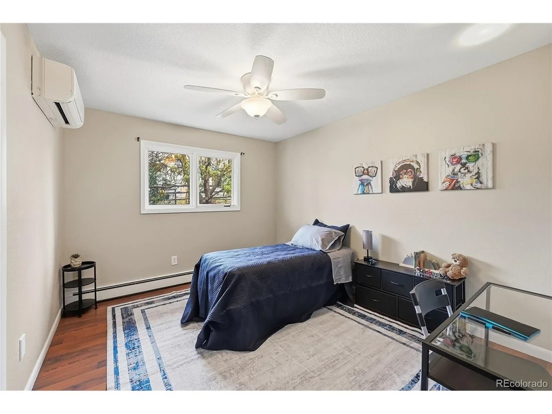 Photo of 6930 Hillpoint Pl
