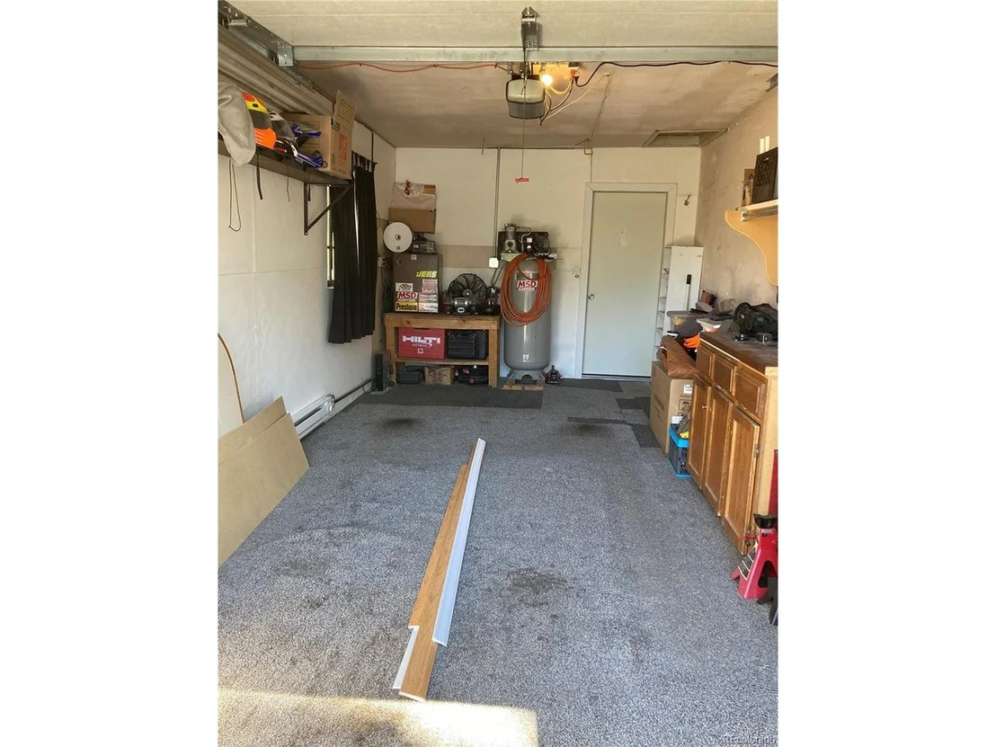 Photo of 884 Scranton St