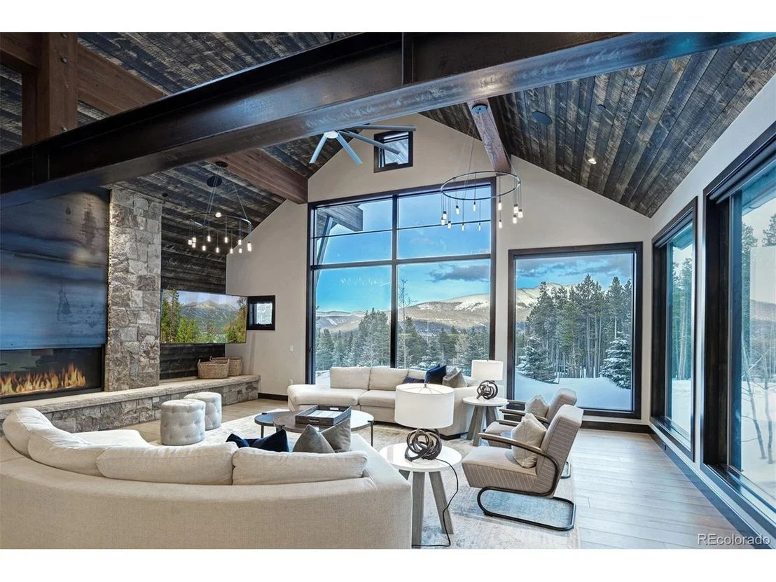 Photo of 460 Timber Trail Rd