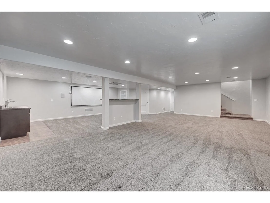 Photo of 10207 Dover St