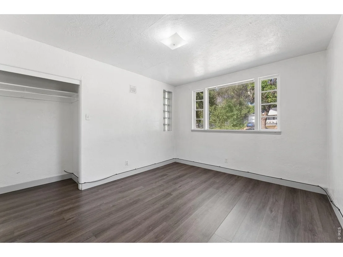 Photo of 2210 10th Ave