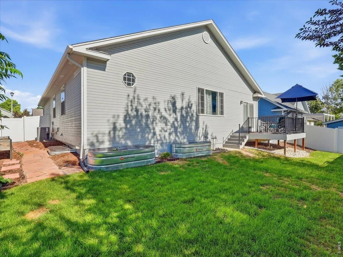 Photo of 312 53rd Ave