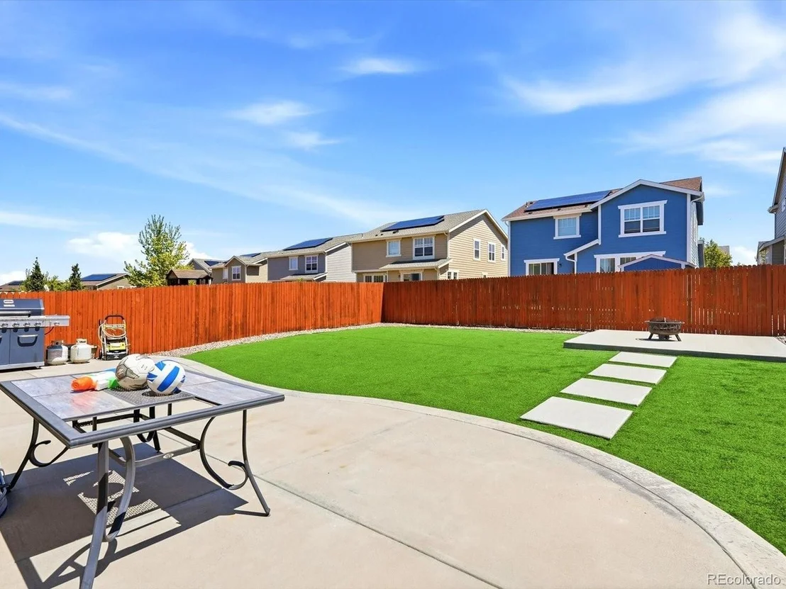 Photo of 15006 Vienna Cir